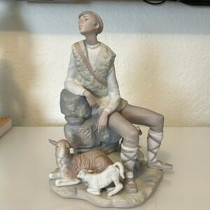 Lladro Shepard boy